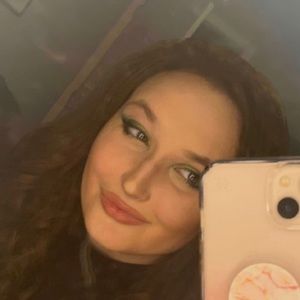 Meet your Posher, Brie